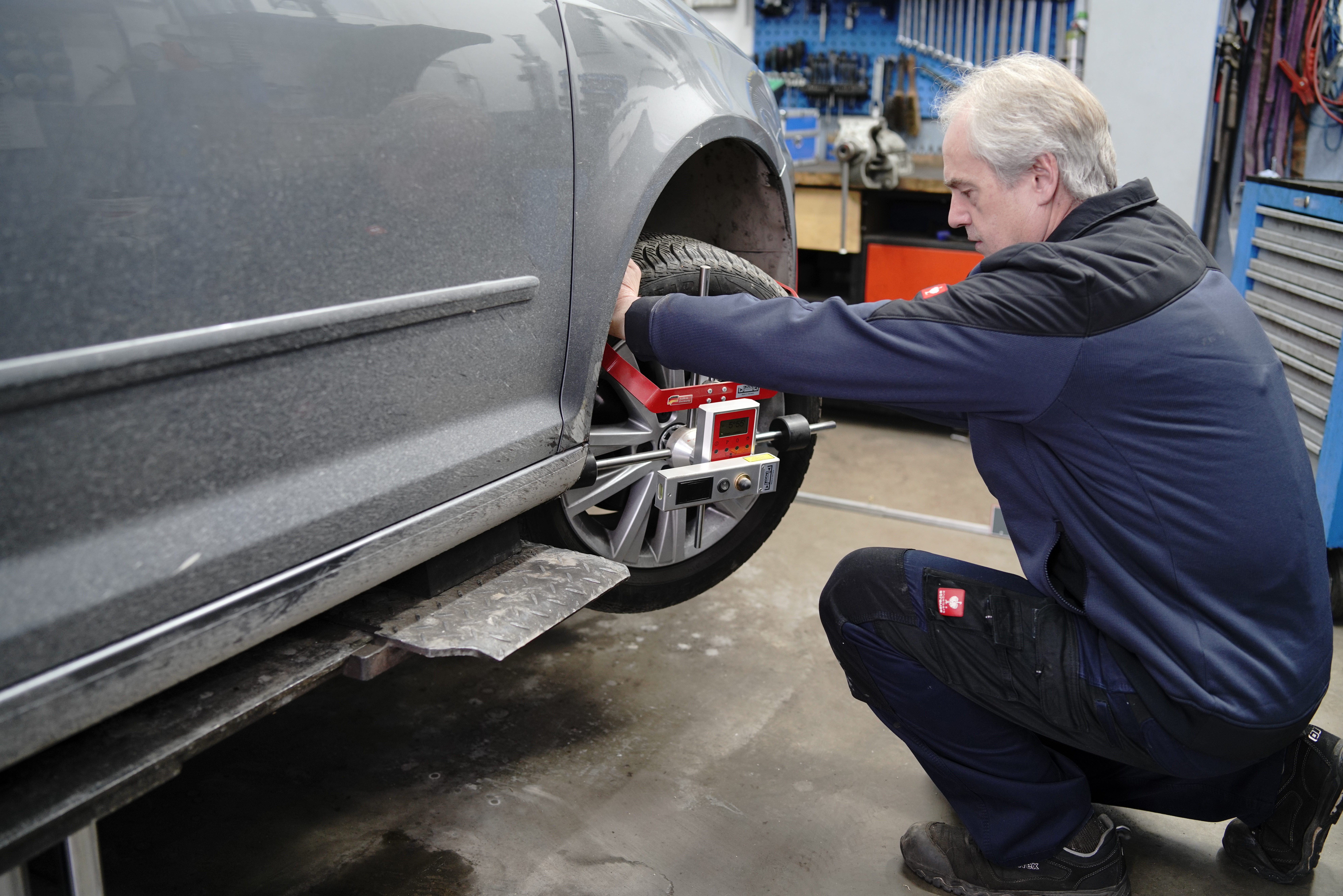 Reifen Achsgeometrie Überprüfung